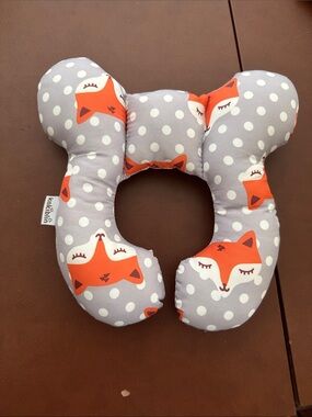 KAKIBLIN Gray & Orange Fox Travel Baby/Newborn Neck Pillow
